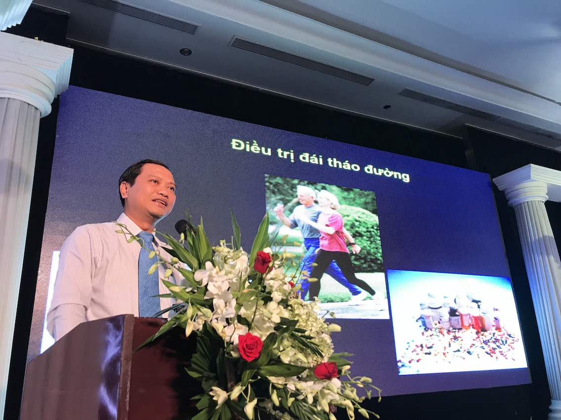 "Dinh[-]dưỡng[-]trong[-]đái[-]tháo[-]đường[-]và[-]cách[-]hiện[-]thực[-]hóa[-]trong[-]thực[-]hành[-]lâm[-]sàng”